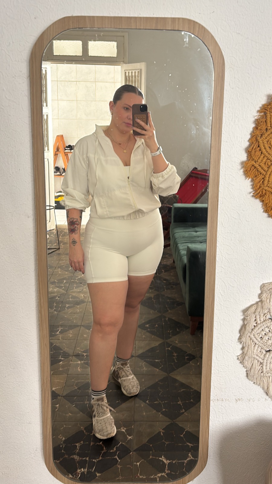 Renata antes da transformação